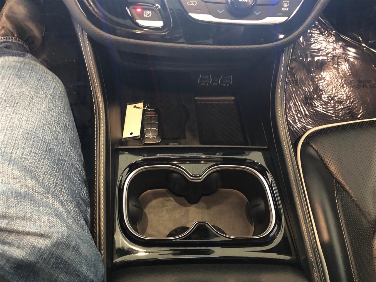 Chrysler Pacifica Limited FWD 2025