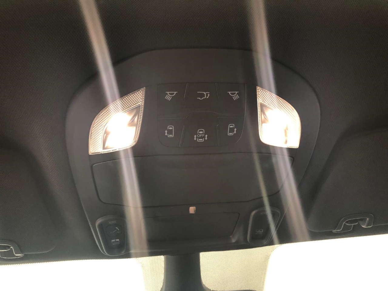 Chrysler Pacifica Limited FWD 2025