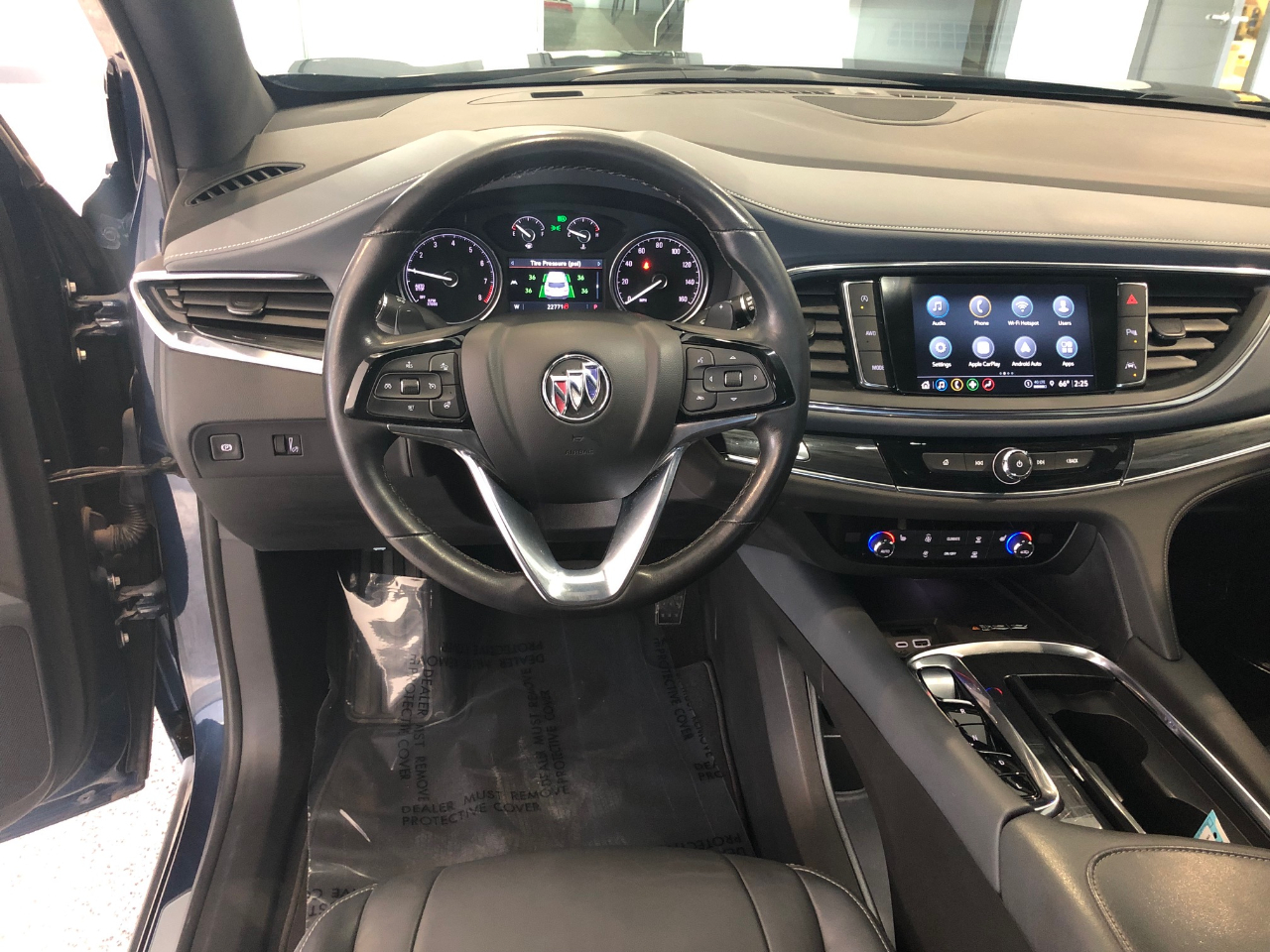 Buick Enclave AWD 4dr Essence 2023