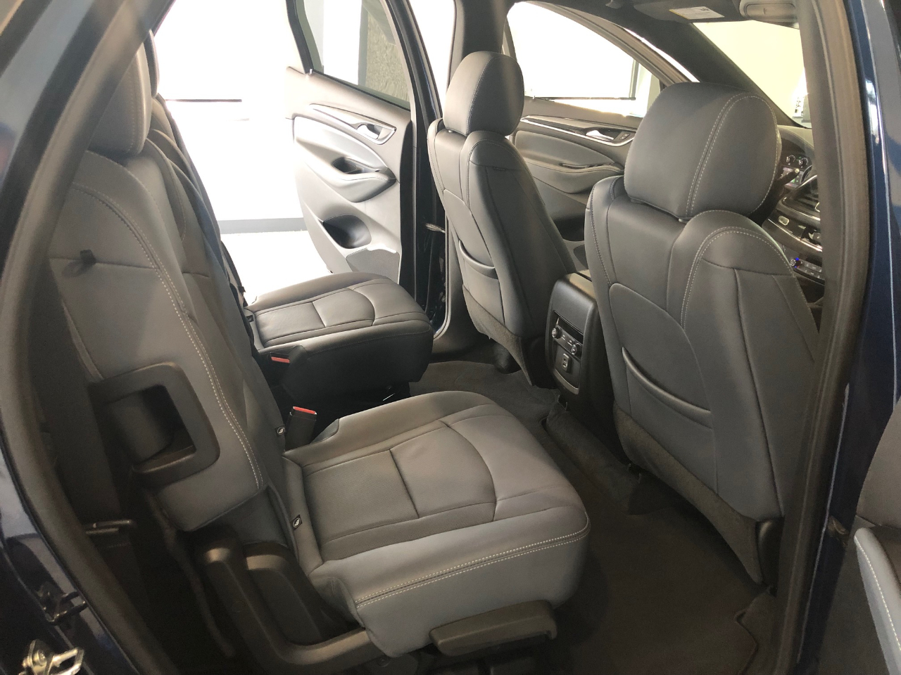 Buick Enclave AWD 4dr Essence 2023