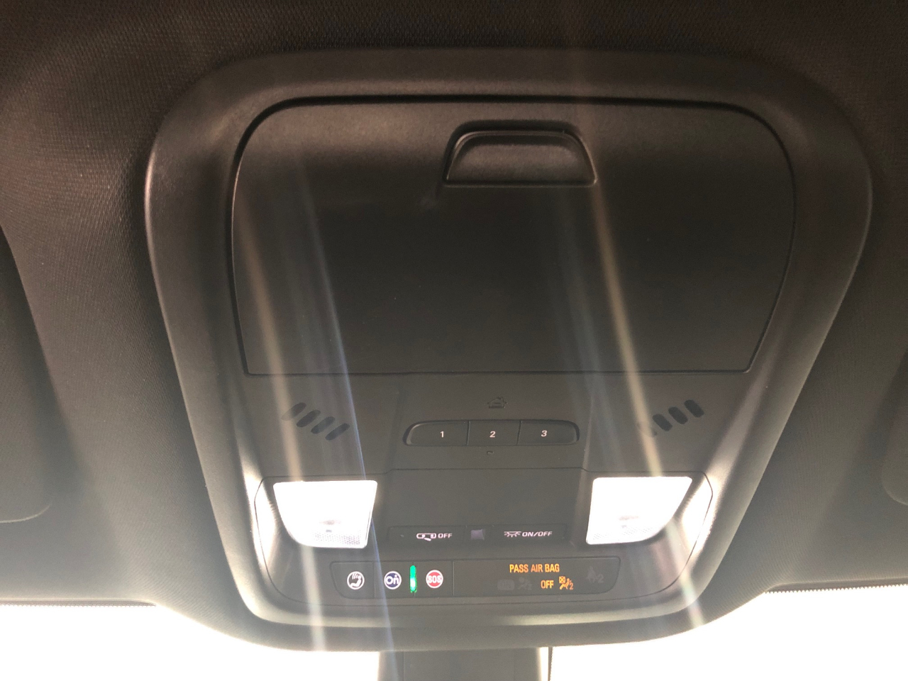 Buick Enclave AWD 4dr Essence 2023