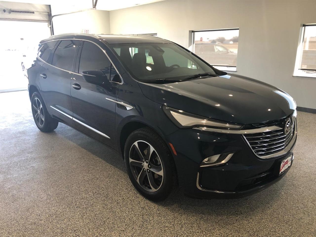 Buick Enclave AWD 4dr Essence 2023