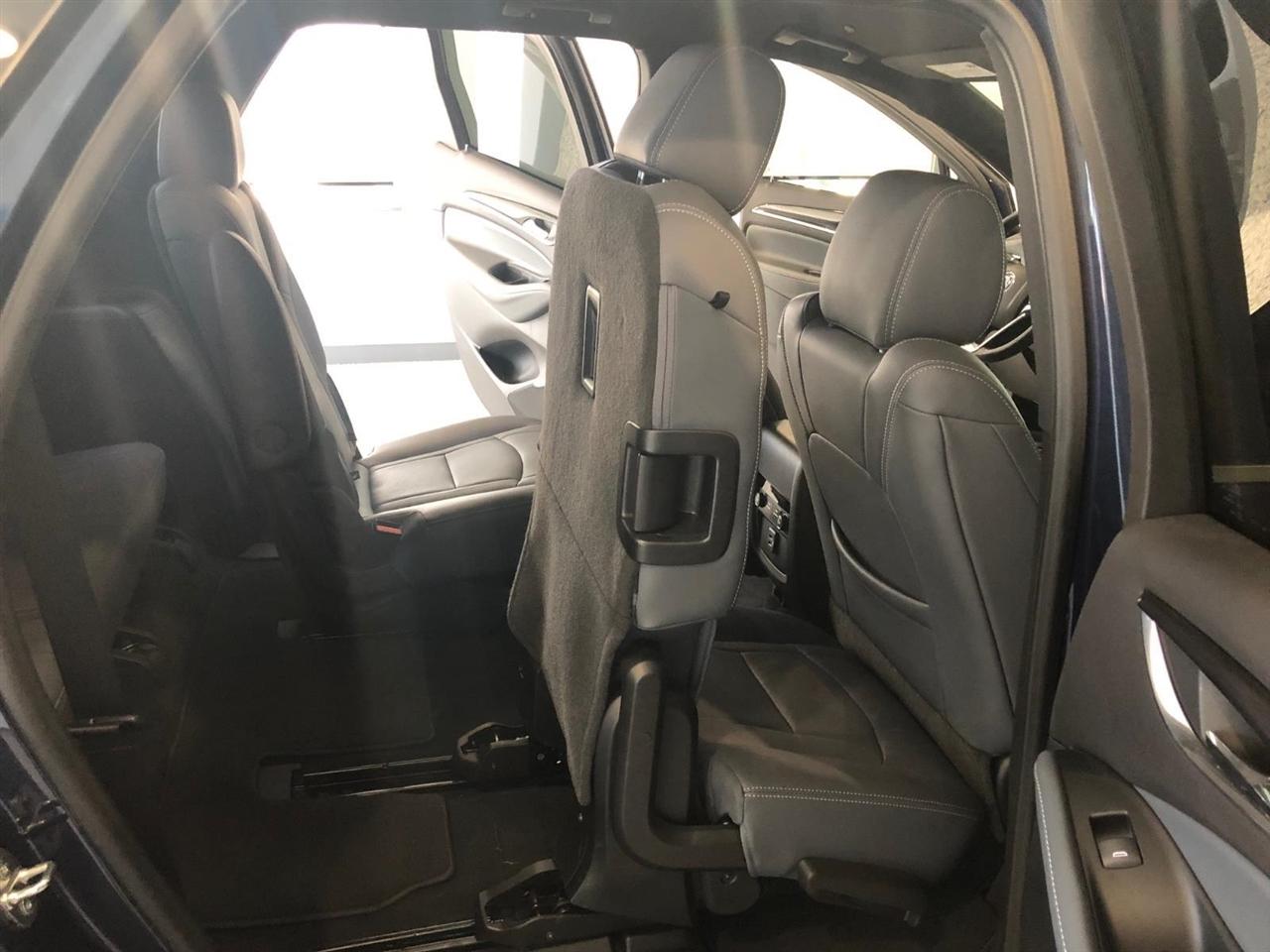 Buick Enclave AWD 4dr Essence 2023