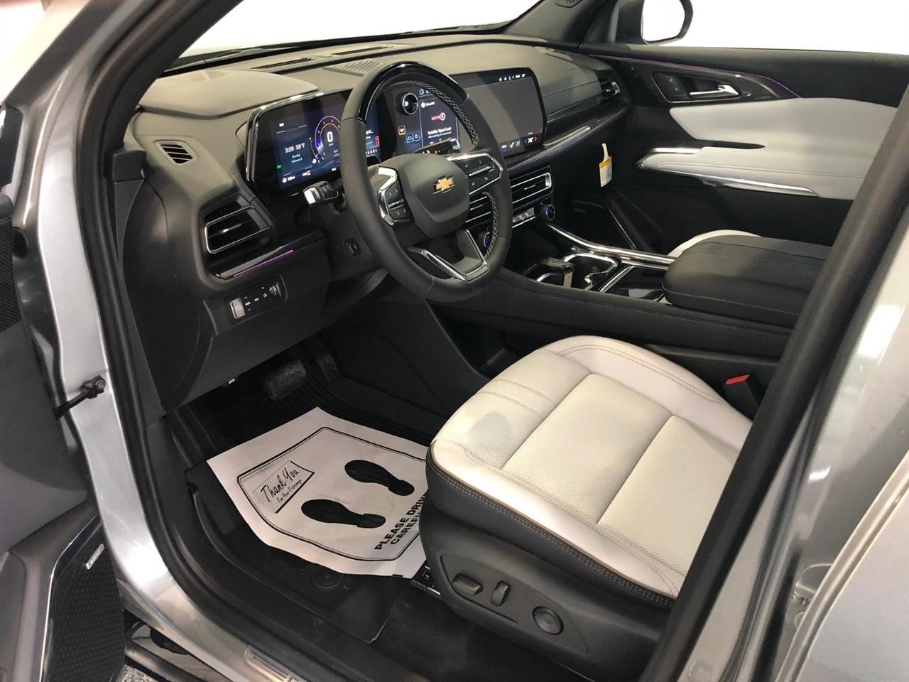 Chevrolet Traverse AWD 4dr High Country w/2LZ 2026