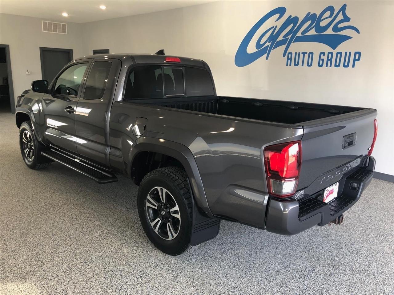 Toyota Tacoma 4WD TRD Sport Access Cab 6' Bed V6 MT (Natl) 2019