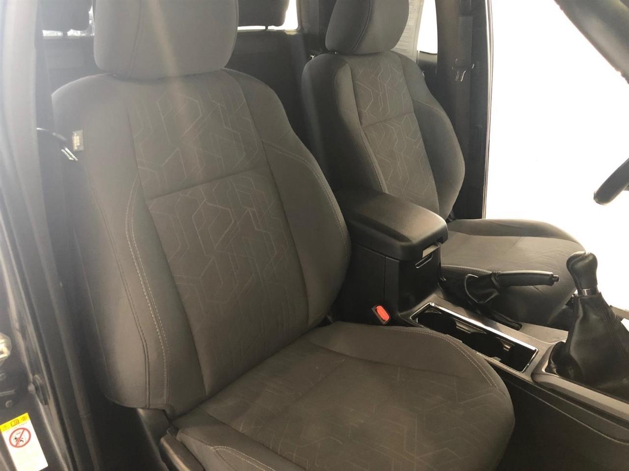 Toyota Tacoma 4WD TRD Sport Access Cab 6' Bed V6 MT (Natl) 2019