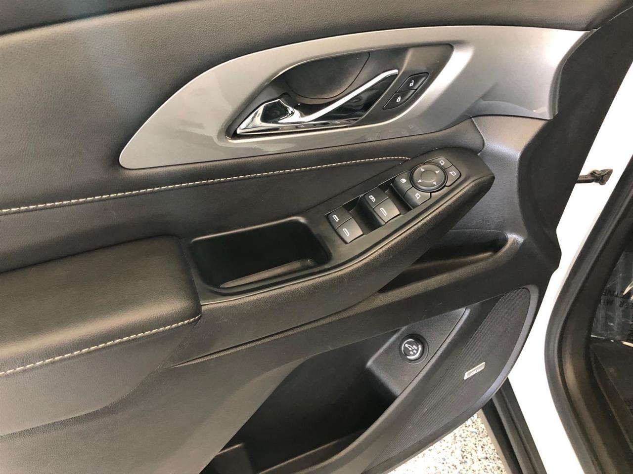 Chevrolet Traverse AWD 4dr LT Leather 2023