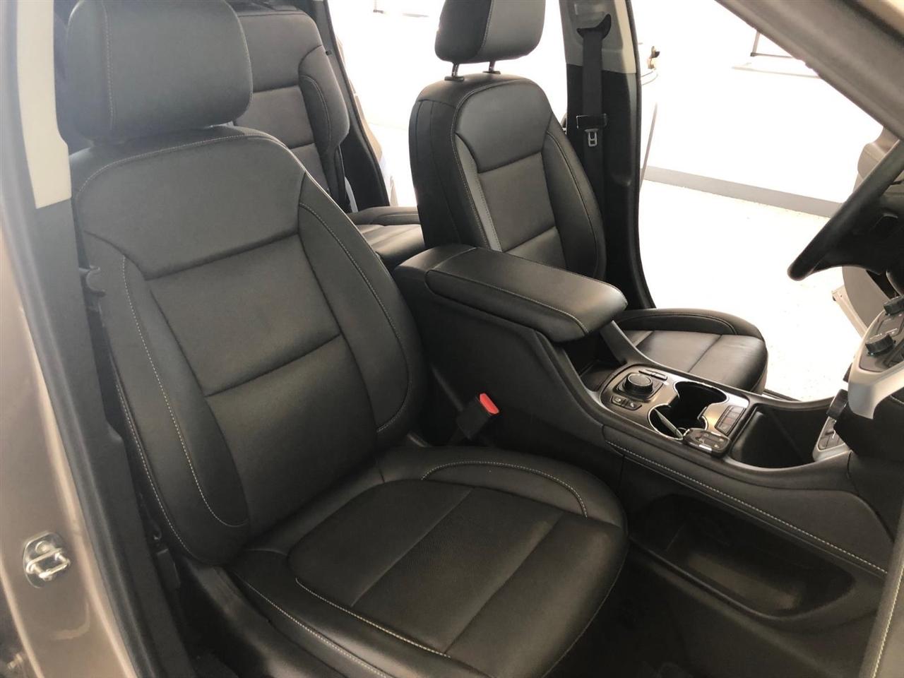 GMC Acadia AWD 4dr SLT 2023