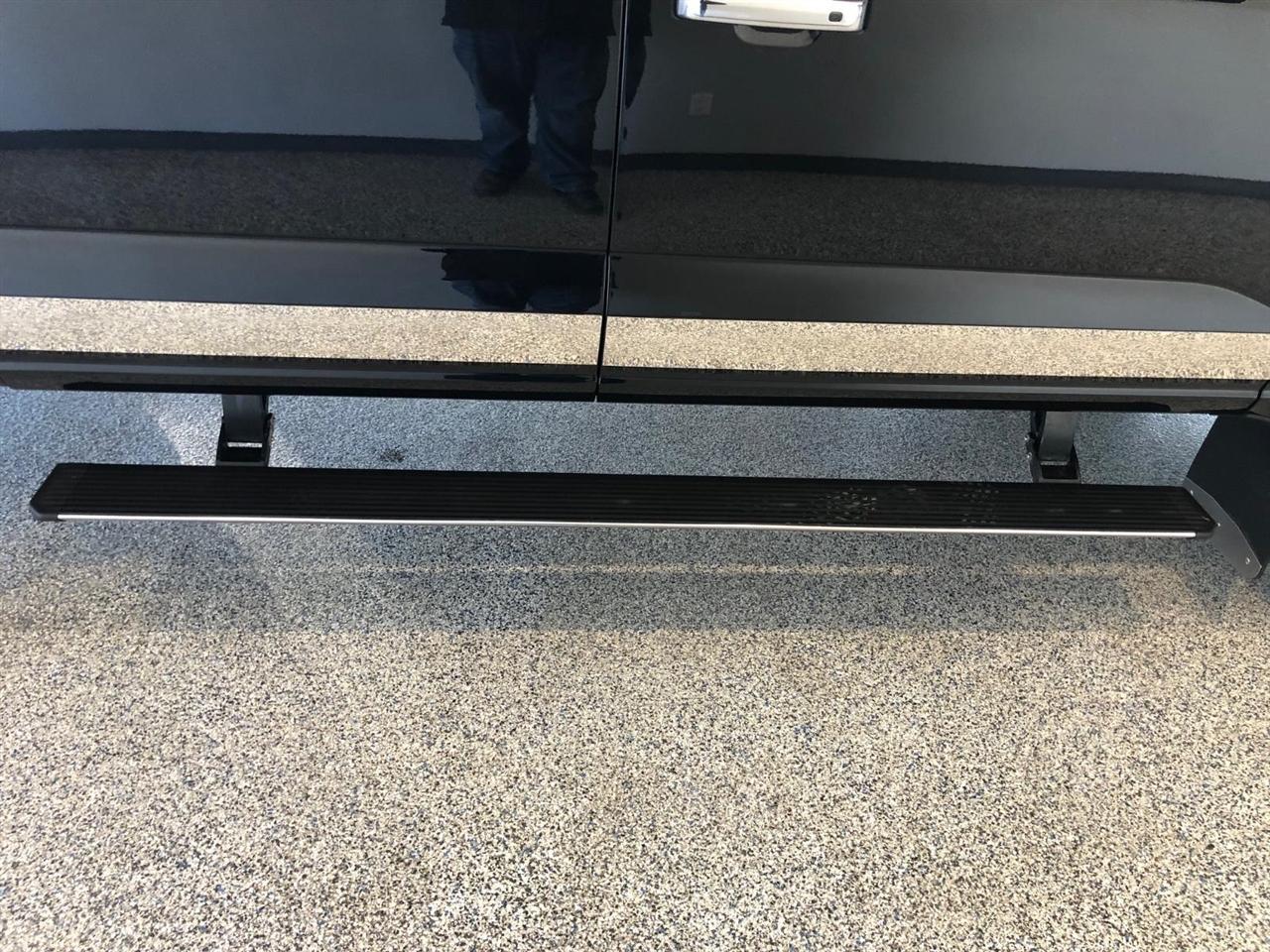 Ford Super Duty F-250 SRW Lariat 4WD Crew Cab 6.75' Box 2024