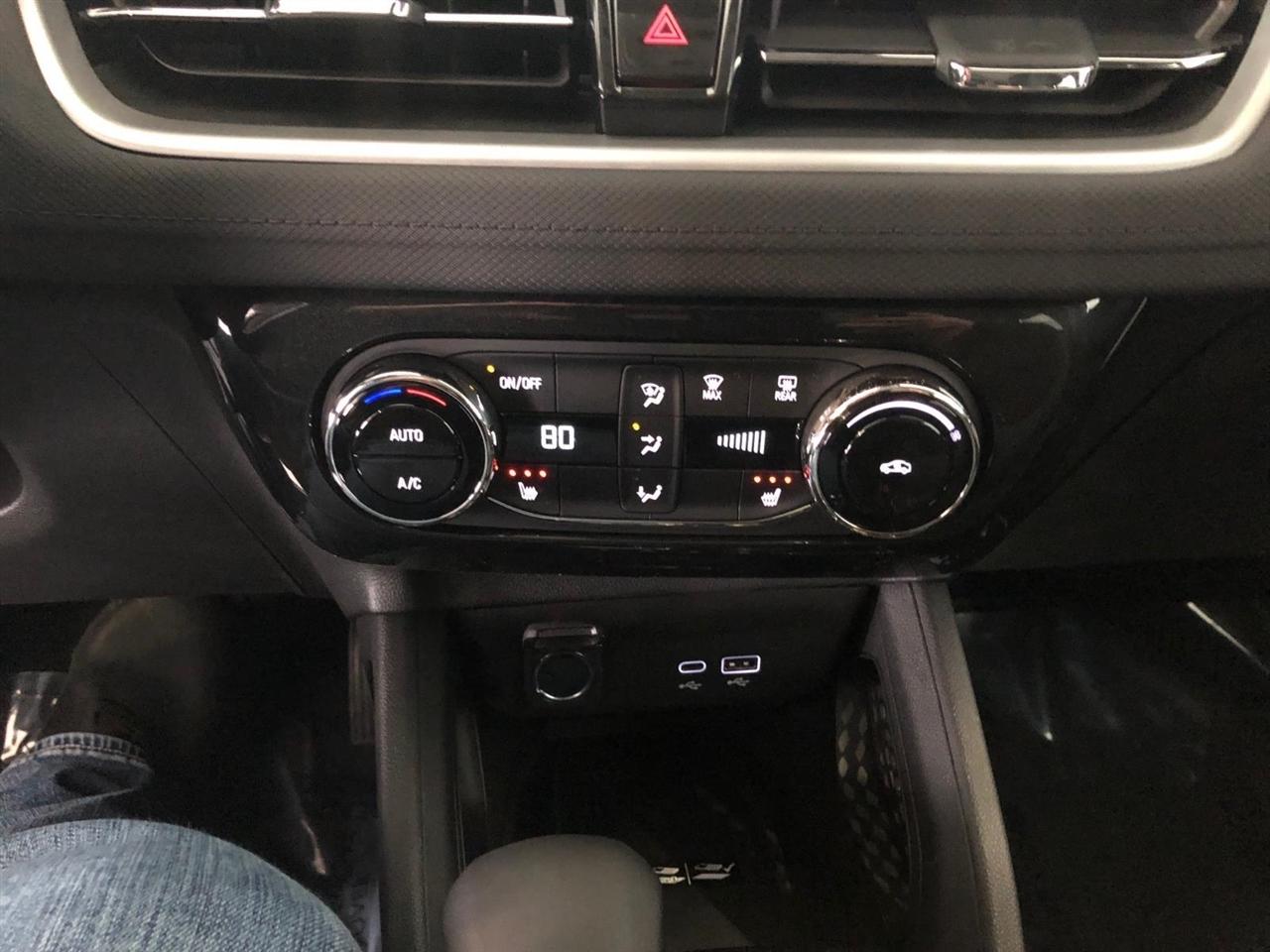 Chevrolet TrailBlazer AWD 4dr LT 2026