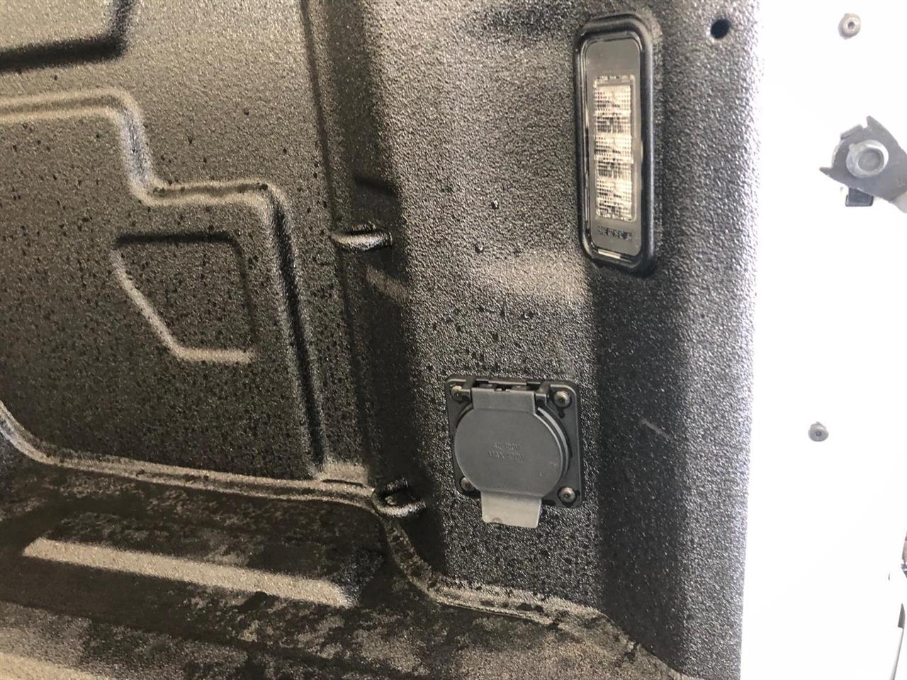 GMC Sierra 1500 4WD Reg Cab 140" Pro 2026