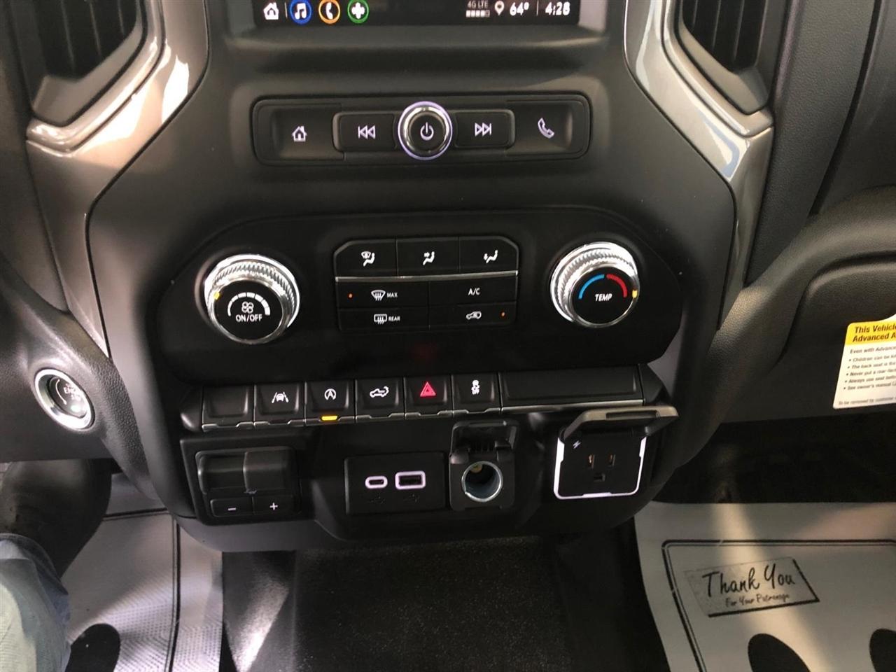 GMC Sierra 1500 4WD Reg Cab 140" Pro 2026