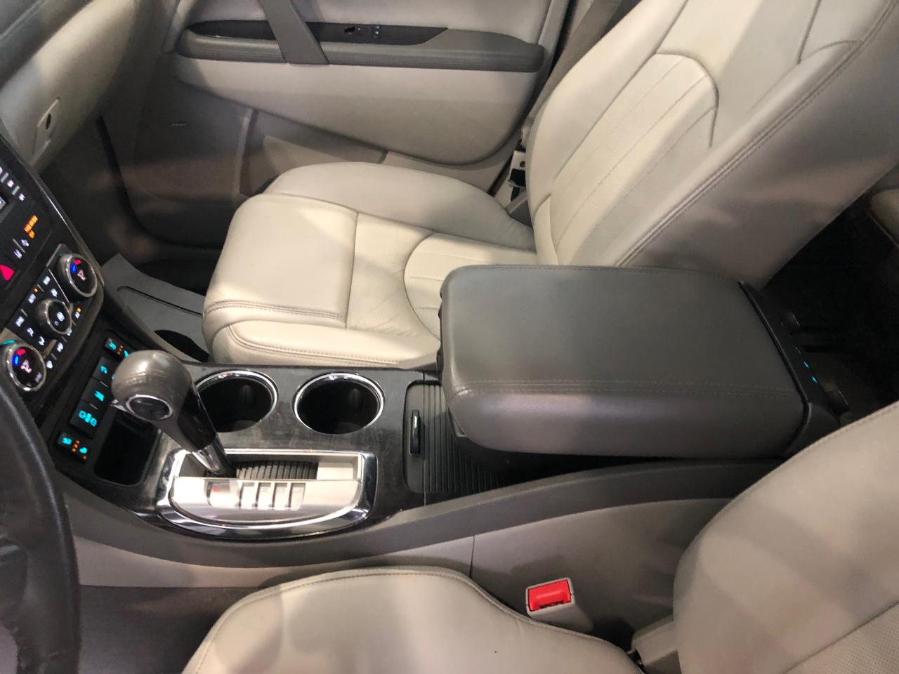 Buick Enclave AWD 4dr Premium 2017