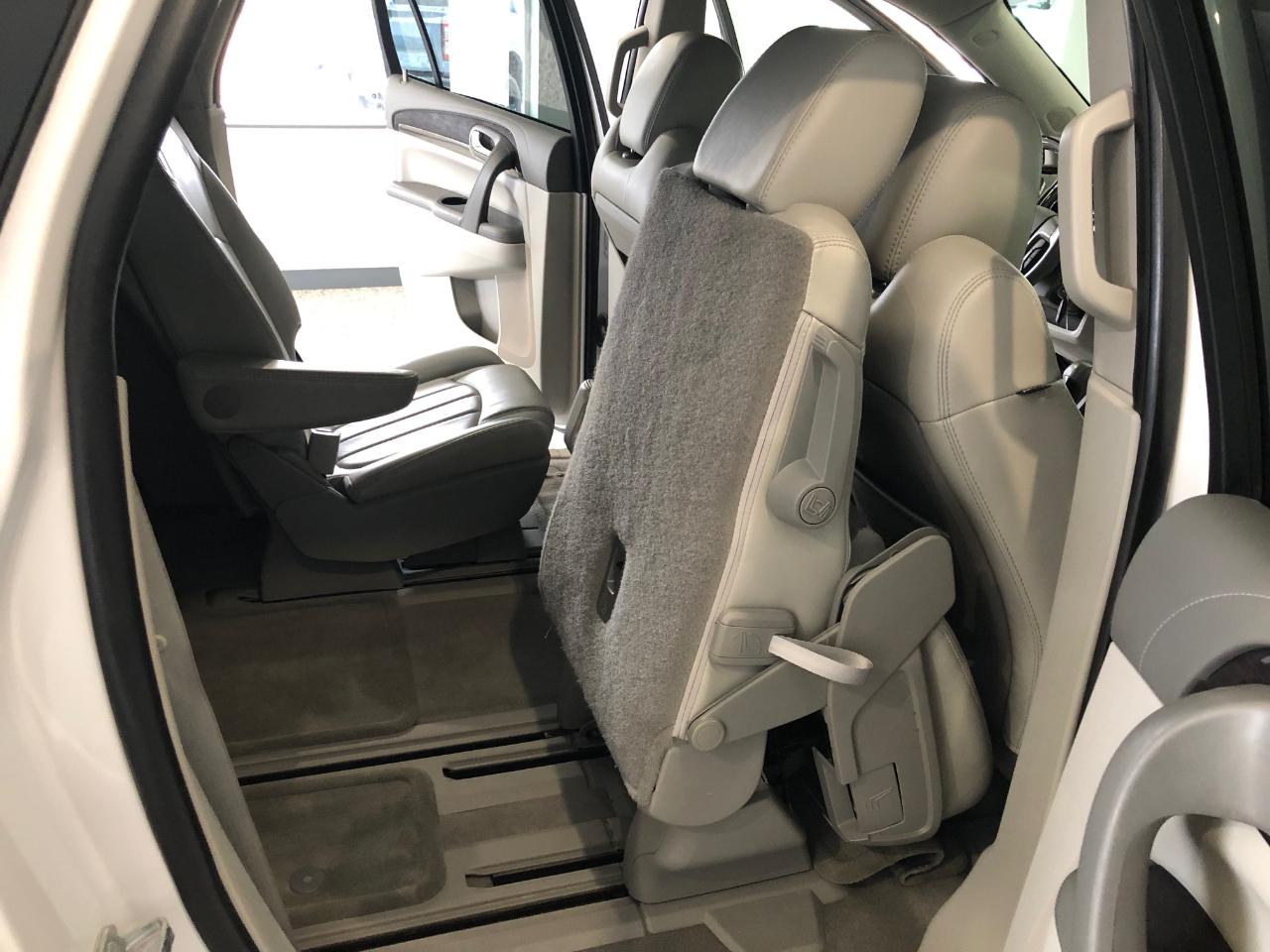 Buick Enclave AWD 4dr Premium 2017