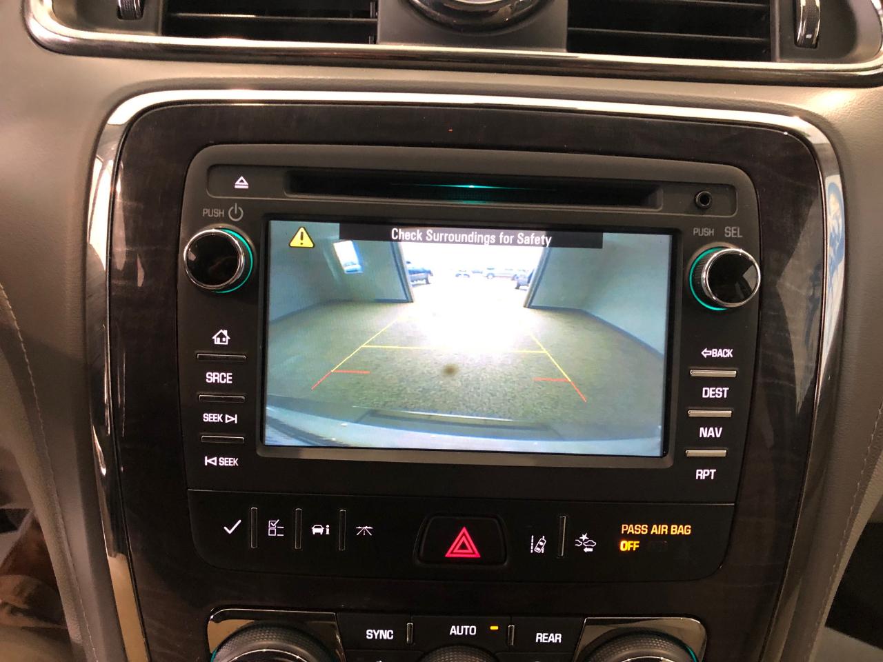 Buick Enclave AWD 4dr Premium 2017