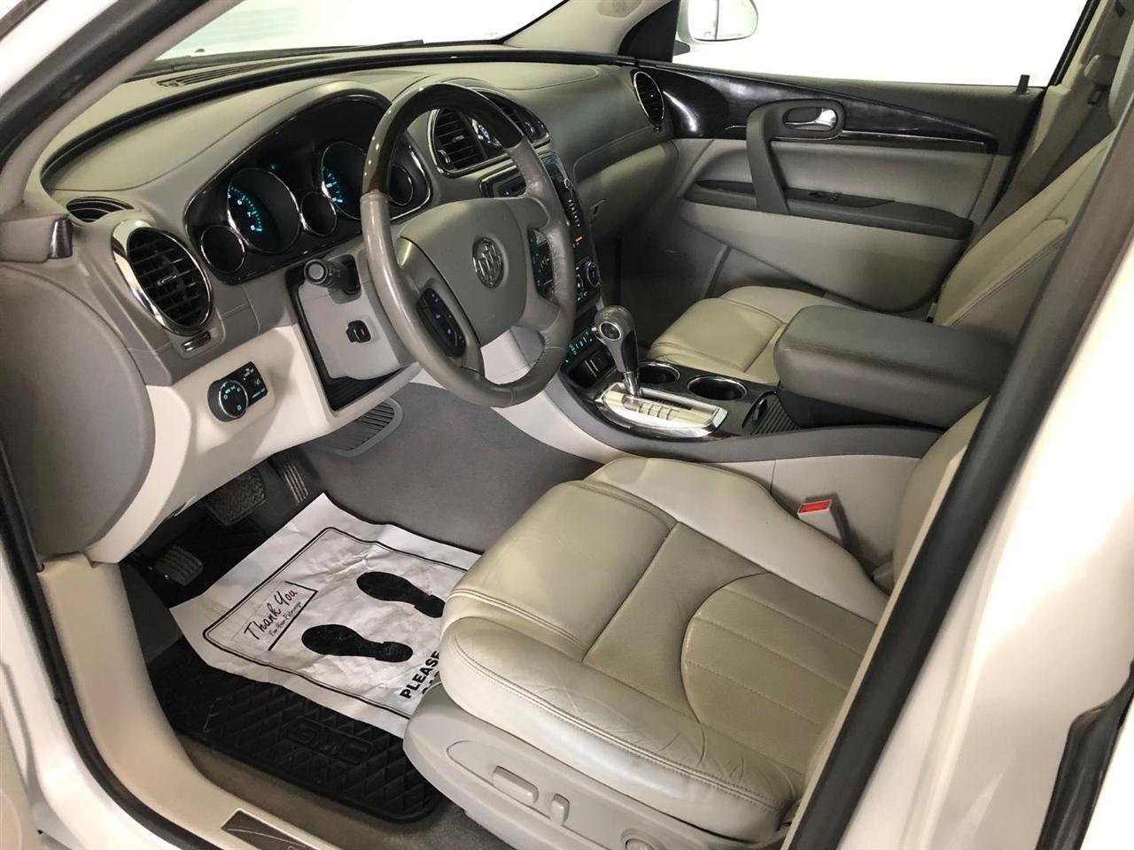 Buick Enclave AWD 4dr Premium 2017