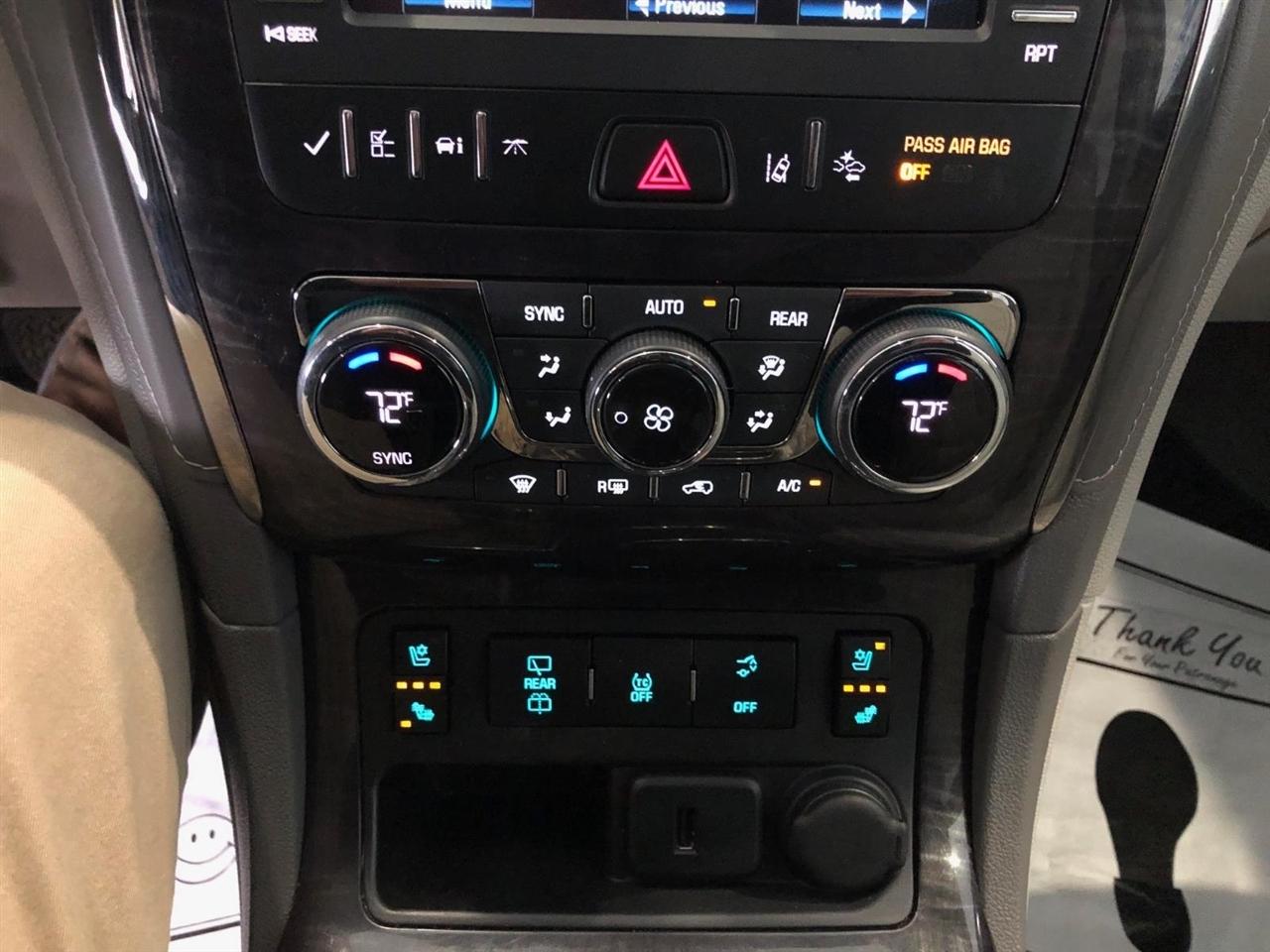 Buick Enclave AWD 4dr Premium 2017