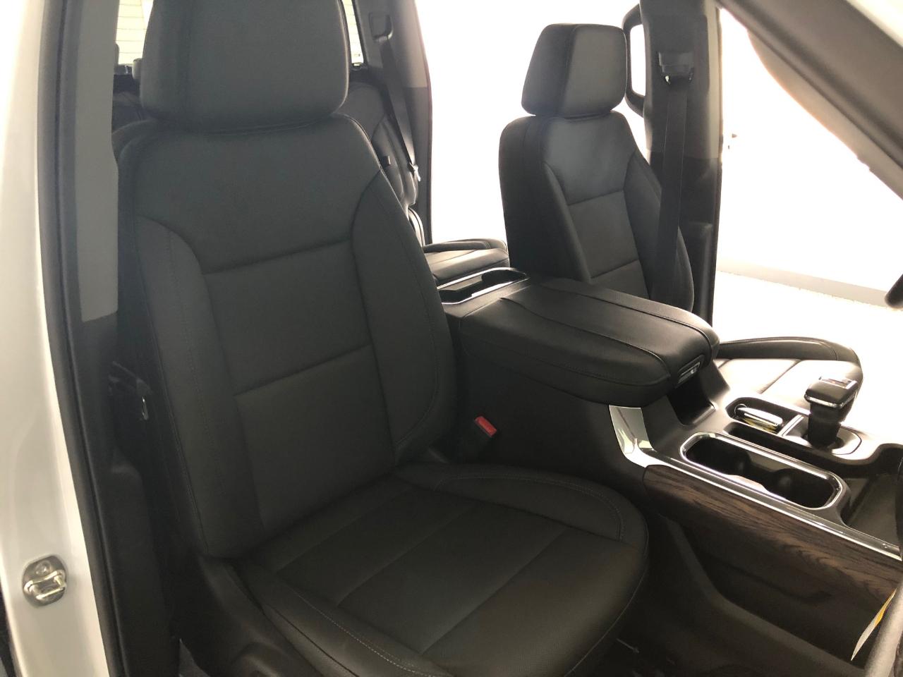 GMC Sierra 1500 4WD Crew Cab 147" SLT 2026