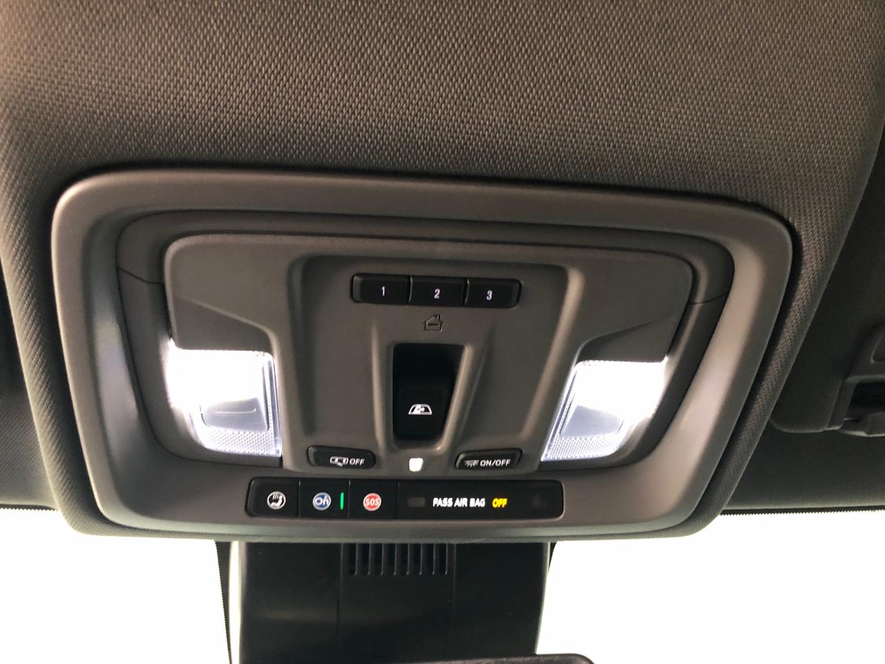 GMC Sierra 1500 4WD Crew Cab 147" SLT 2026