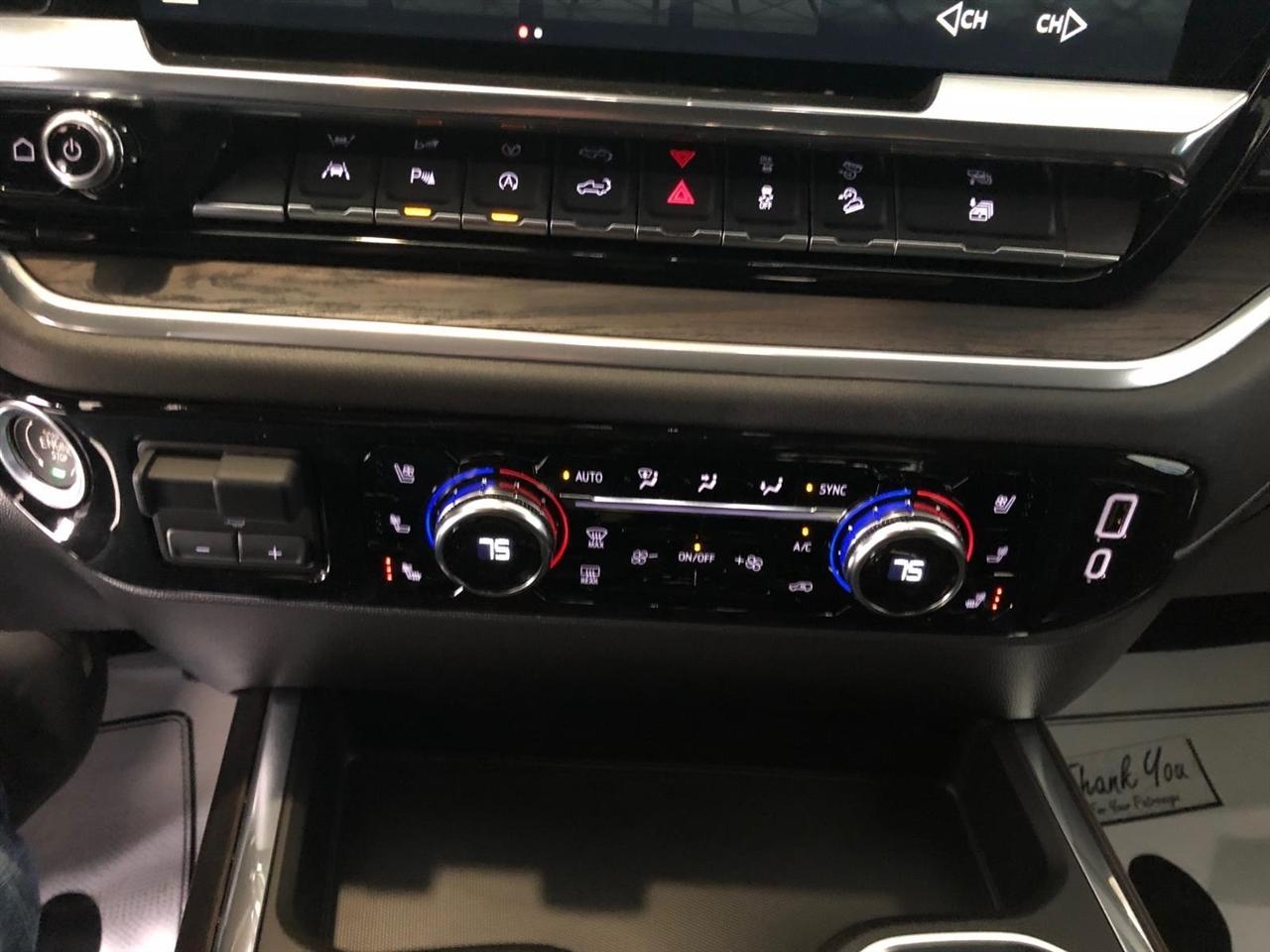 GMC Sierra 1500 4WD Crew Cab 147" SLT 2026