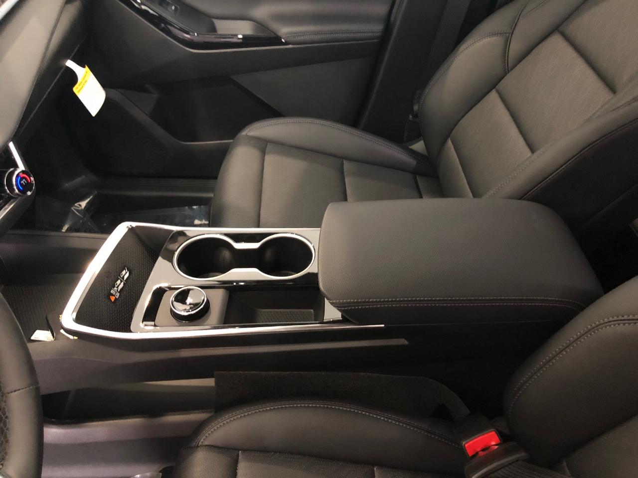 Chevrolet Equinox AWD 4dr LT w/2LT 2026