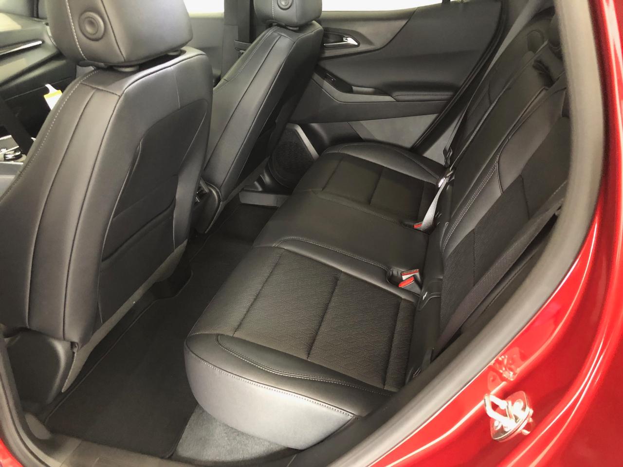 Chevrolet Equinox AWD 4dr LT w/2LT 2026