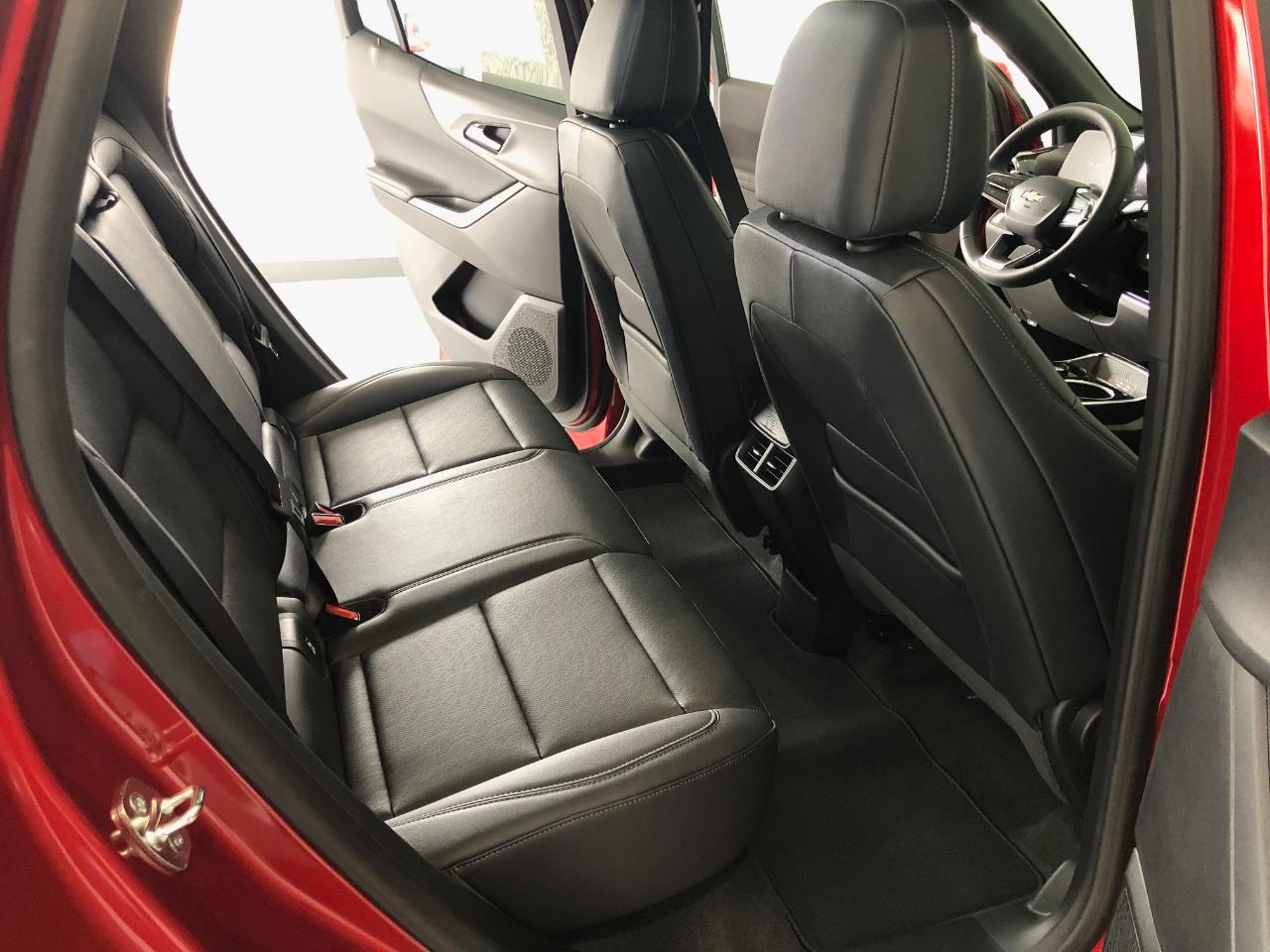 Chevrolet Equinox AWD 4dr LT w/2LT 2026