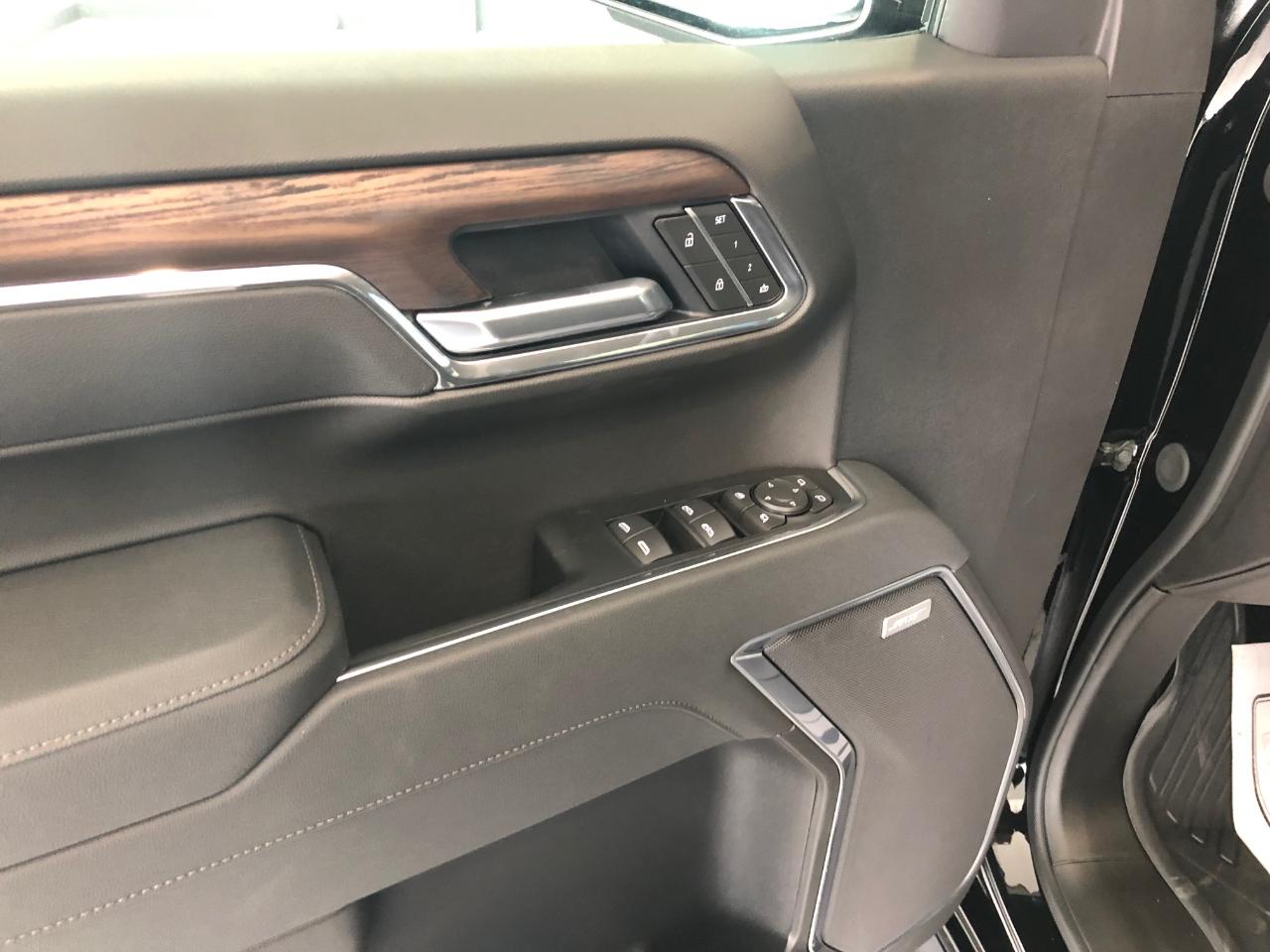 GMC Sierra 1500 4WD Crew Cab 147" SLT 2026