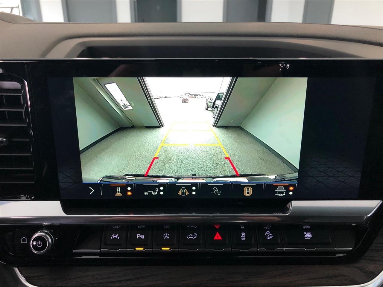 GMC Sierra 1500 4WD Crew Cab 147" SLT 2026