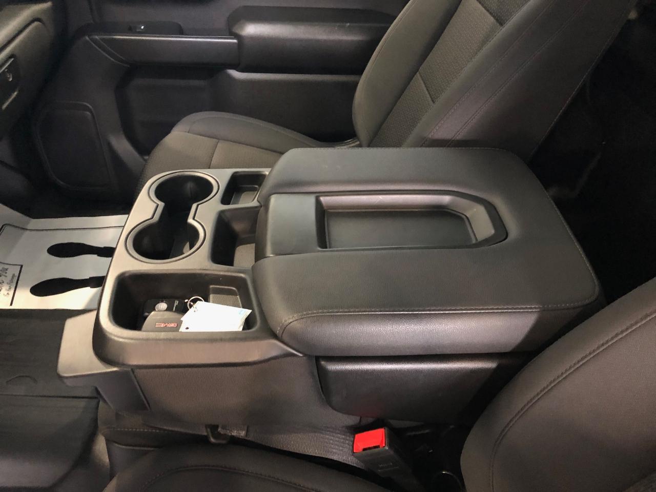 GMC Sierra 1500 4WD Reg Cab 126" Pro 2024