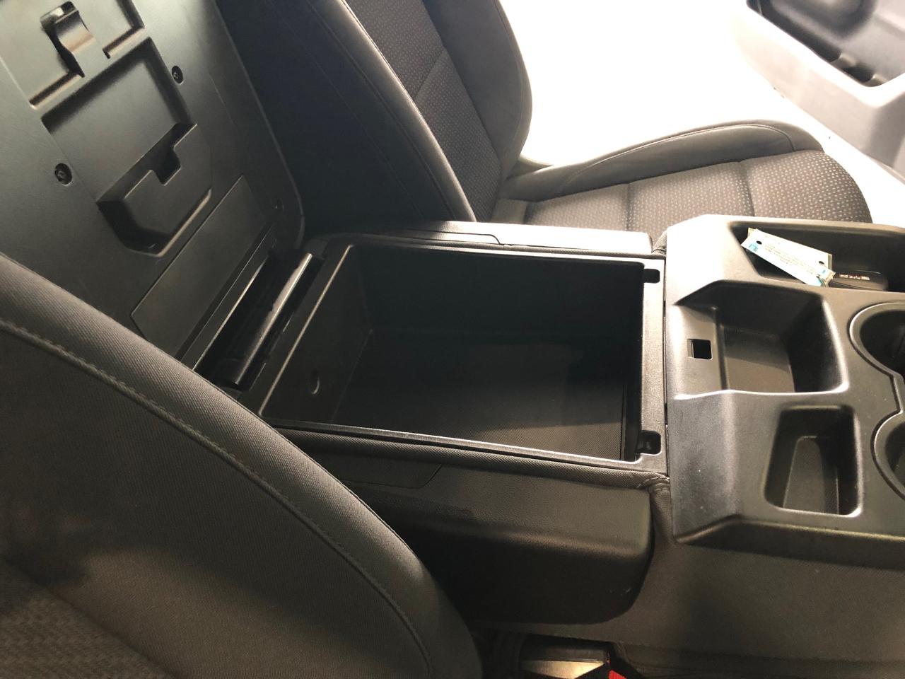 GMC Sierra 1500 4WD Reg Cab 126" Pro 2024