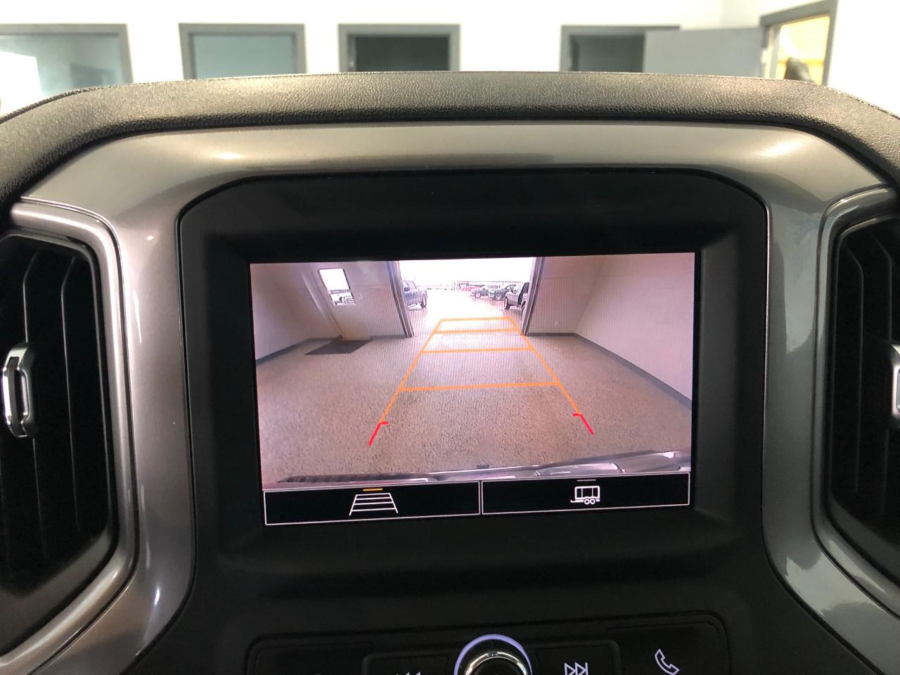 GMC Sierra 1500 4WD Reg Cab 126" Pro 2024