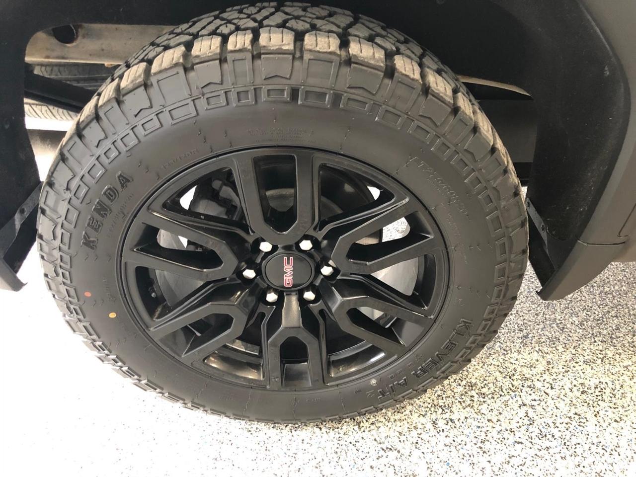 GMC Sierra 1500 4WD Crew Cab 147" Elevation w/3SB 2021