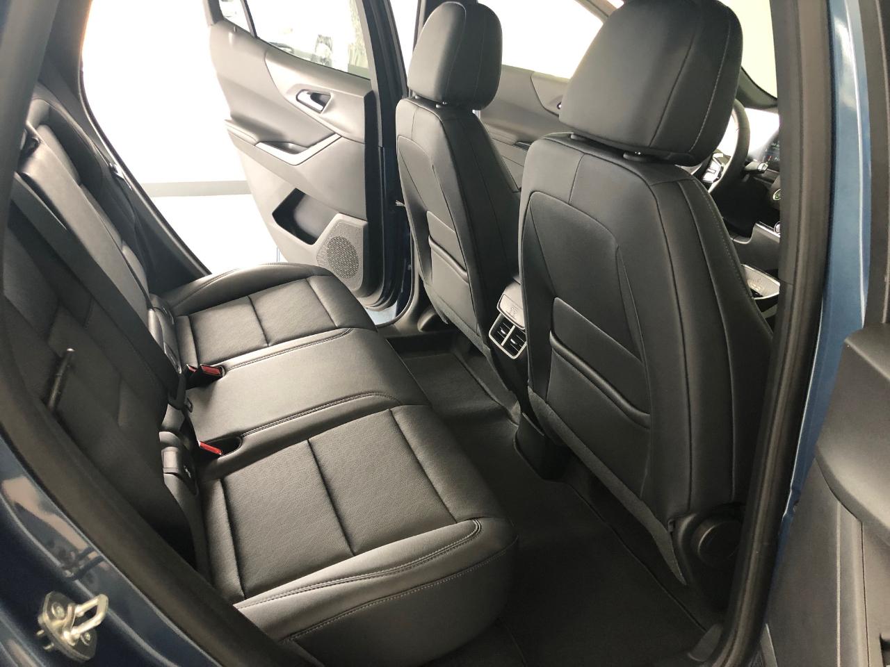 Chevrolet Equinox AWD 4dr LT w/2LT 2026