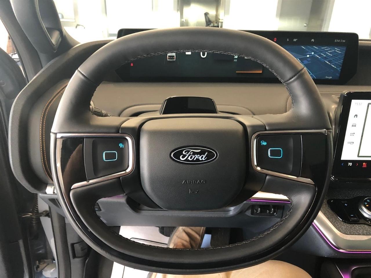 Ford Expedition Tremor 4x4 2025