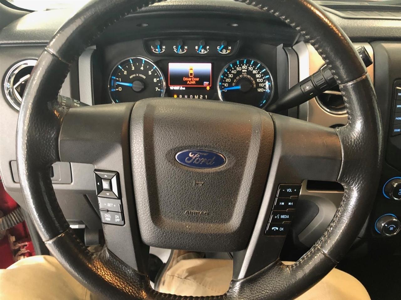 Ford F-150 4WD SuperCrew 145" XLT 2013