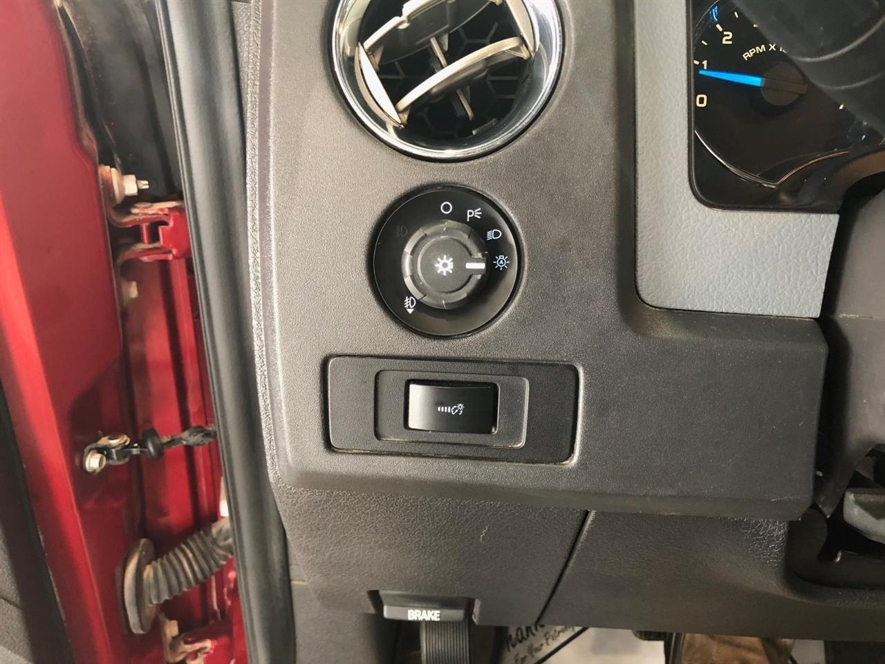 Ford F-150 4WD SuperCrew 145" XLT 2013