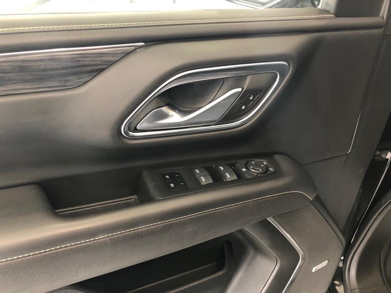 GMC Yukon 4WD 4dr SLT 2022