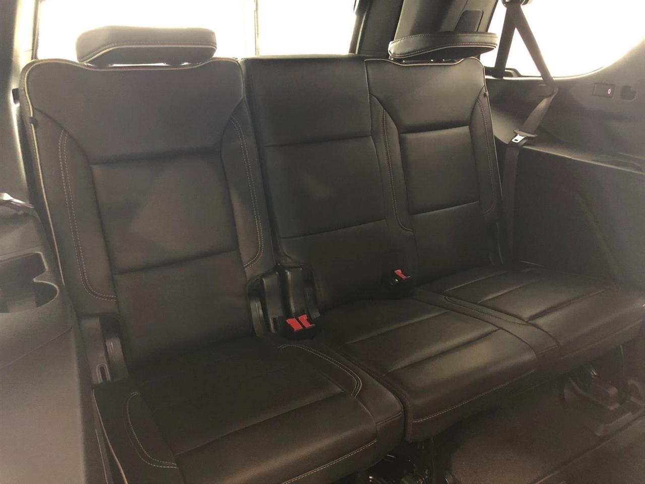 GMC Yukon 4WD 4dr SLT 2022