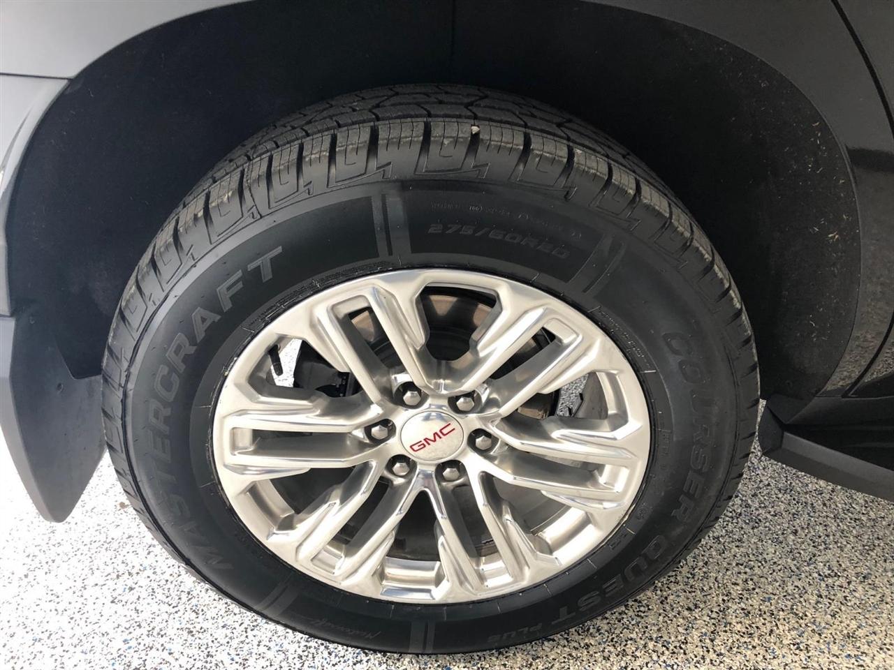 GMC Yukon 4WD 4dr SLT 2022