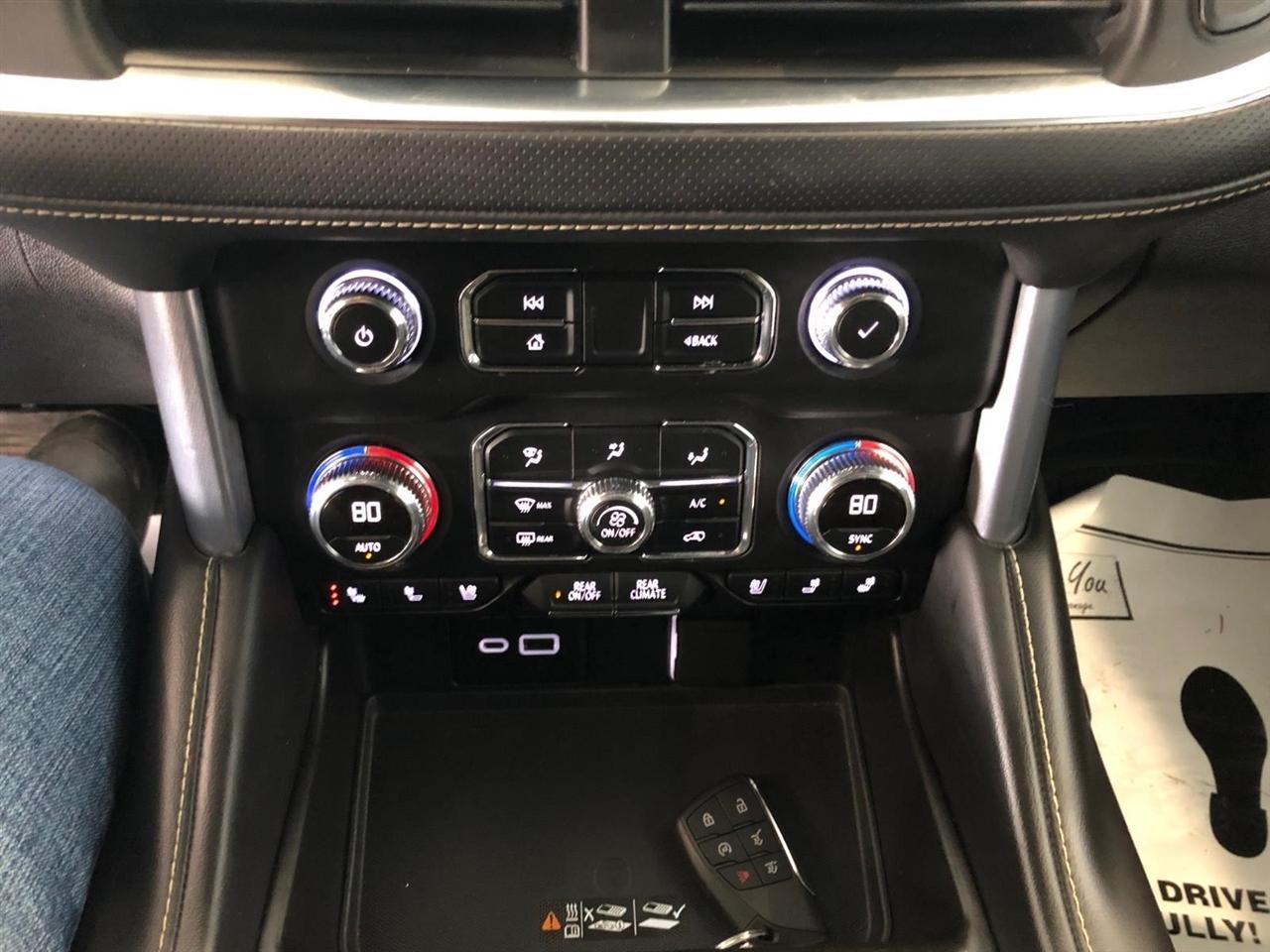 GMC Yukon 4WD 4dr SLT 2022