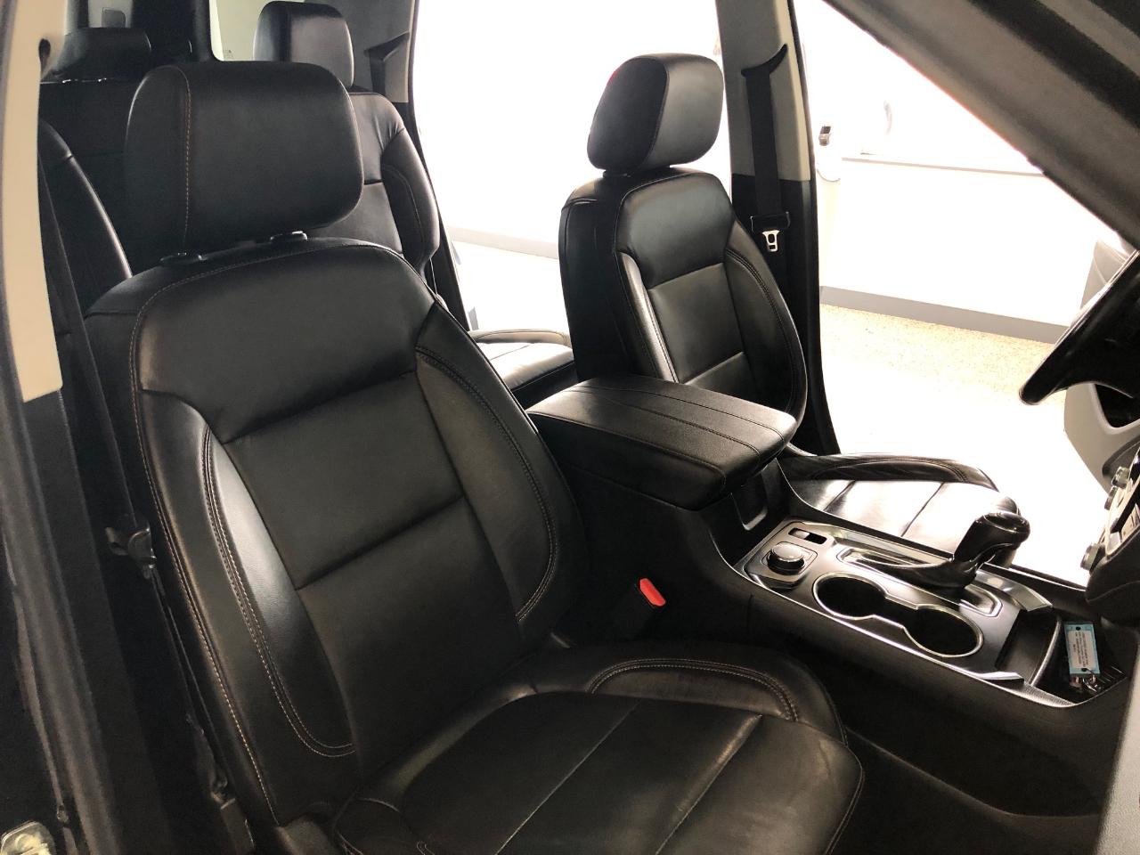 Chevrolet Traverse AWD 4dr LT Leather 2020