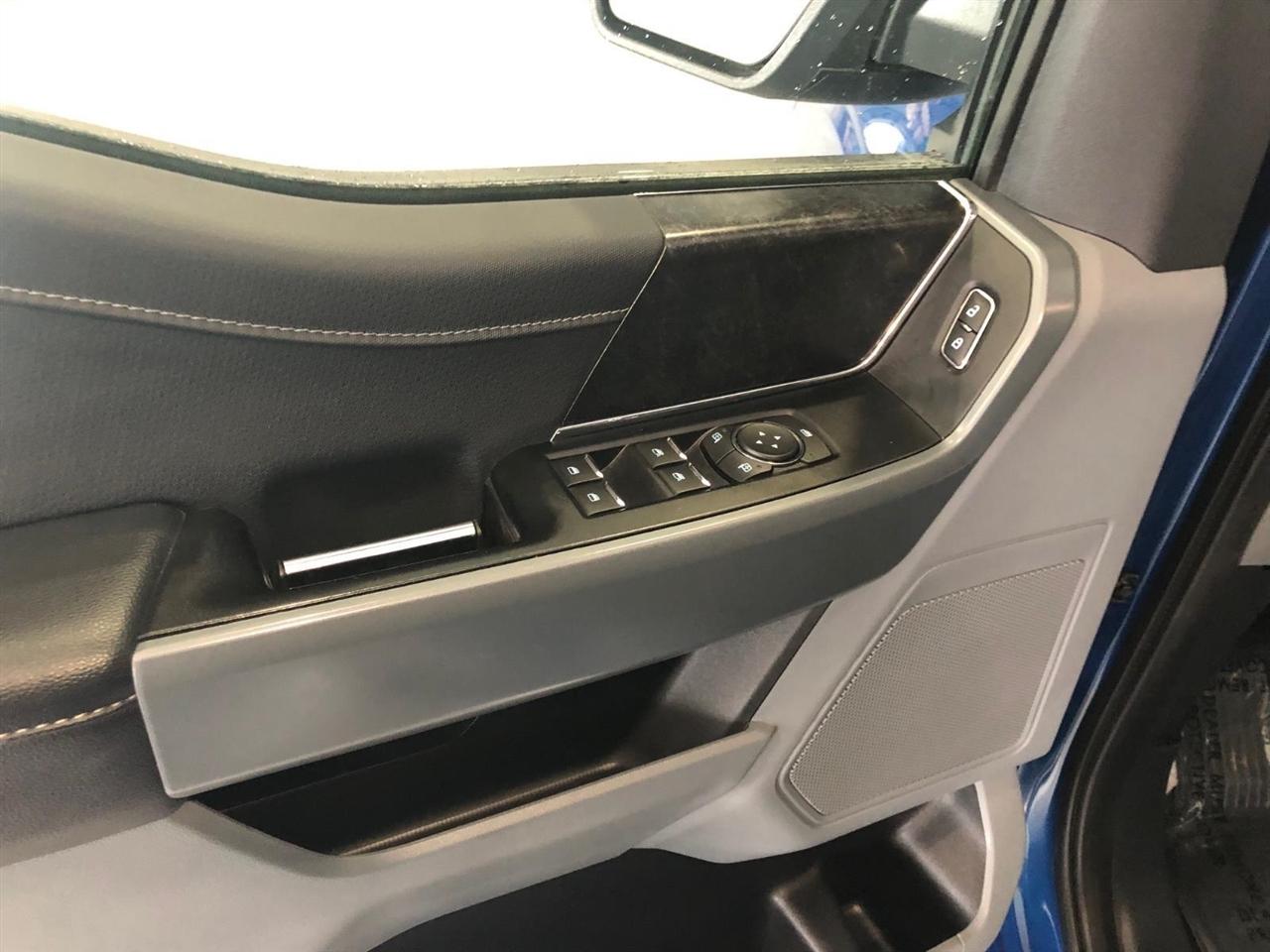 Ford F-150 XLT 4WD SuperCrew 5.5' Box 2022