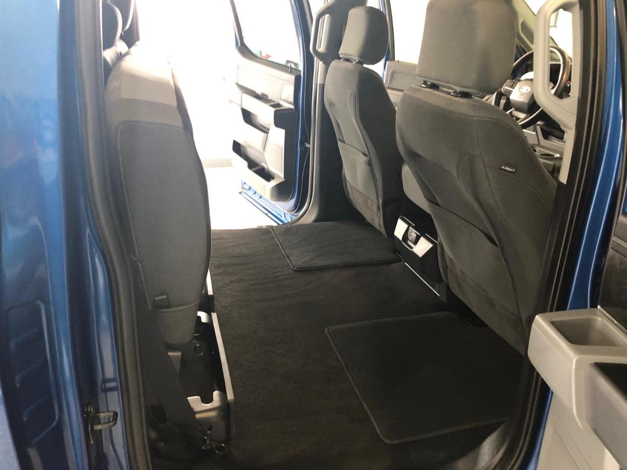 Ford F-150 XLT 4WD SuperCrew 5.5' Box 2022