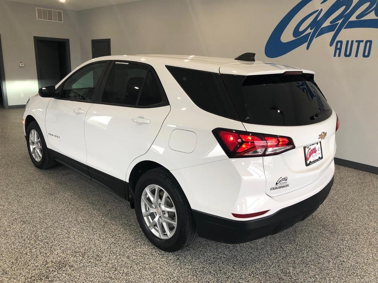 Chevrolet Equinox AWD 4dr LS w/1LS 2022