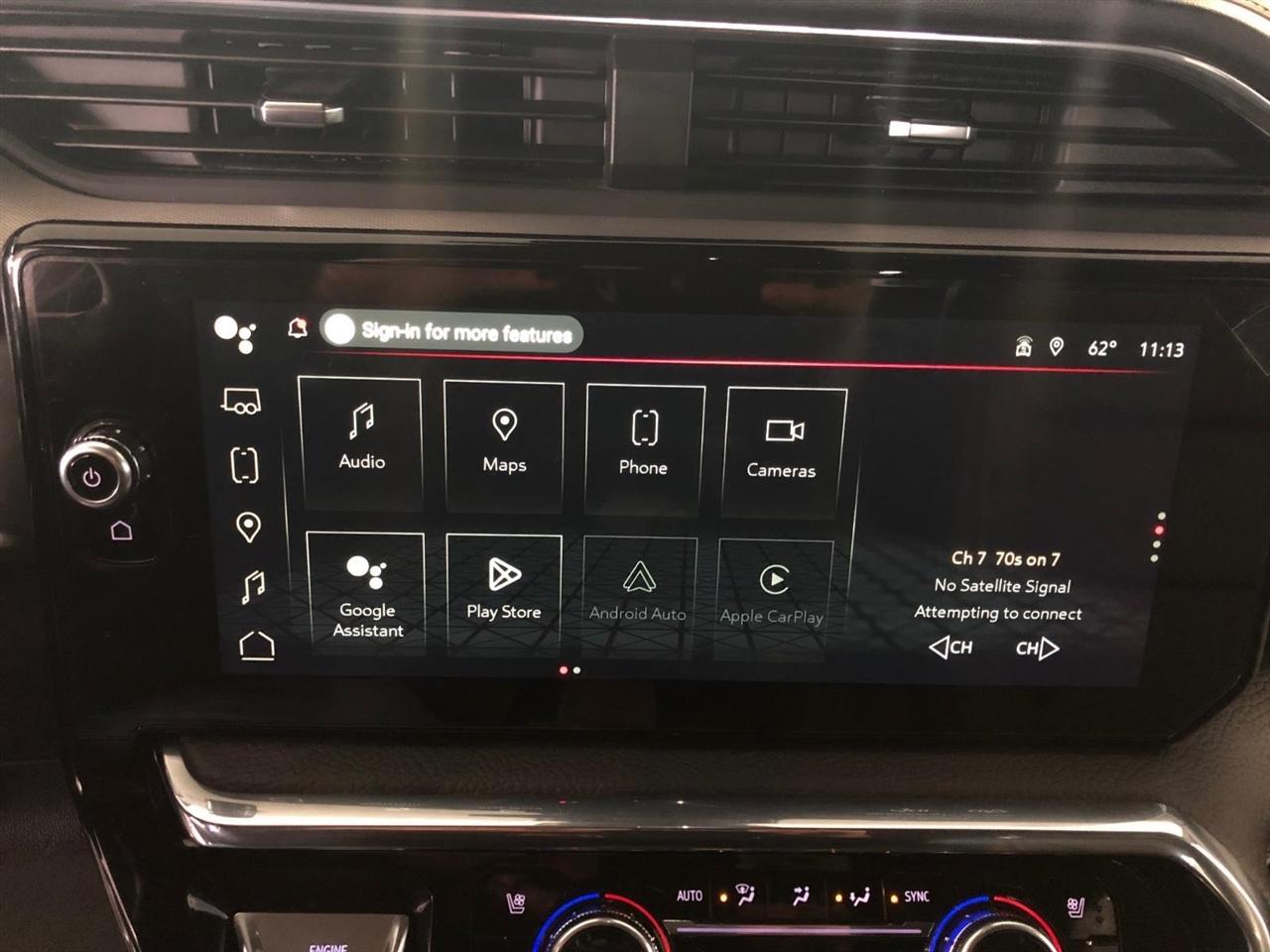 GMC Sierra 1500 4WD Crew Cab 147" Denali 2025