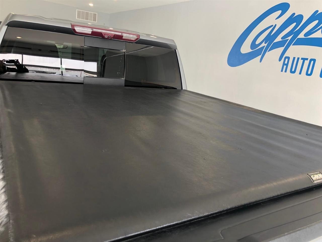 GMC Sierra 1500 4WD Crew Cab 147" AT4 2020