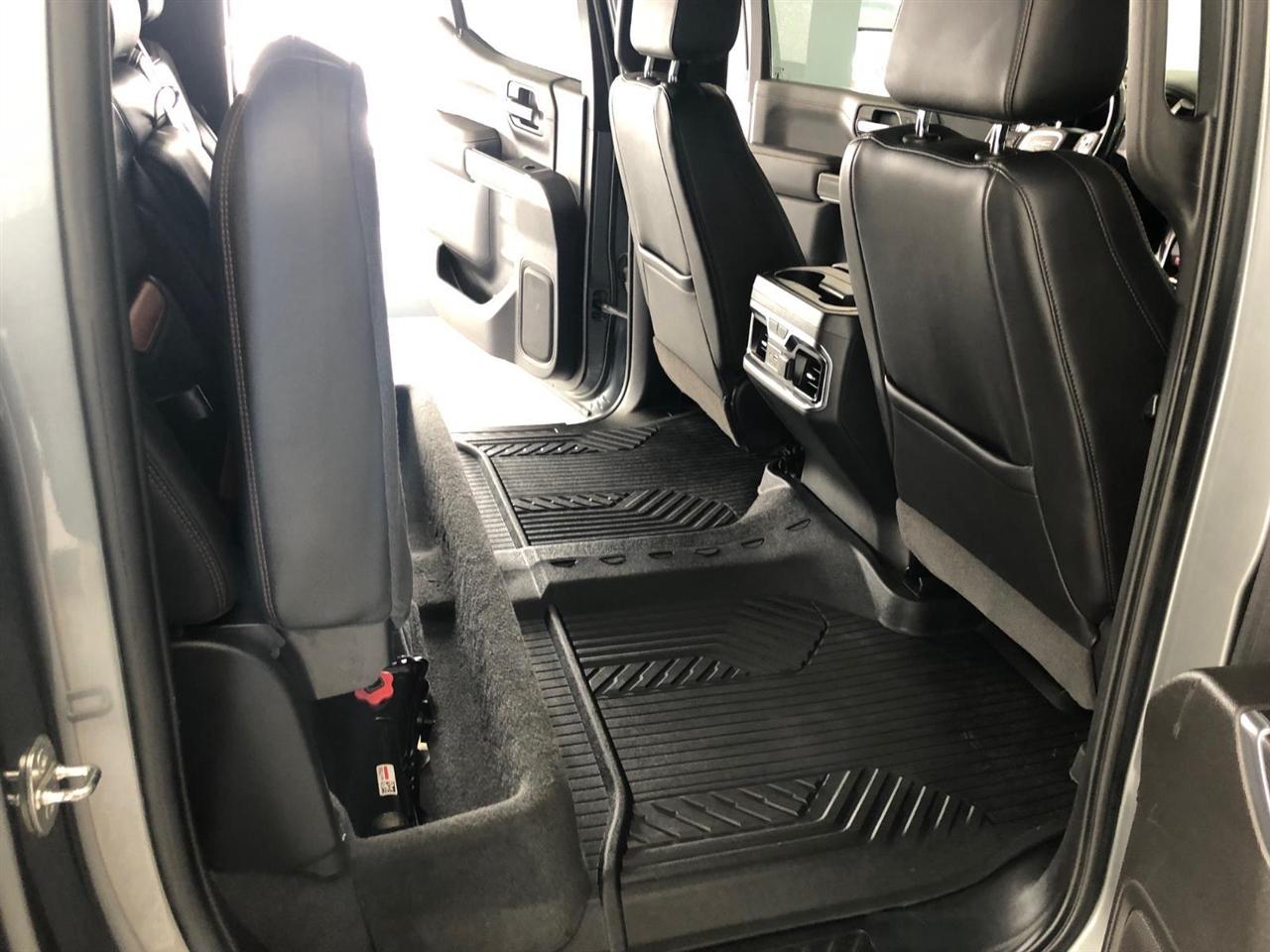 GMC Sierra 1500 4WD Crew Cab 147" AT4 2020