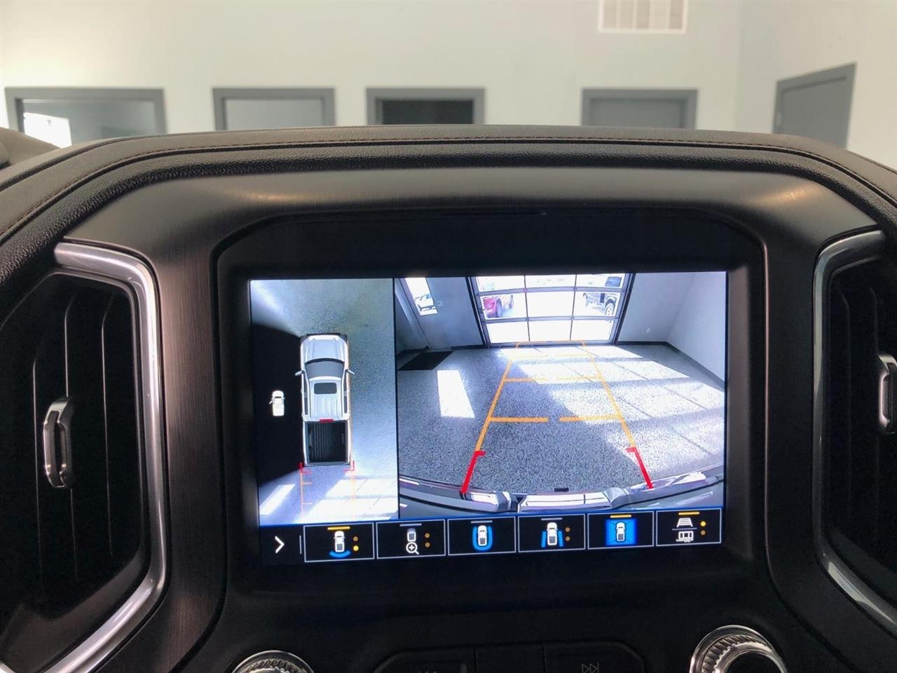 GMC Sierra 1500 4WD Crew Cab 147" AT4 2020