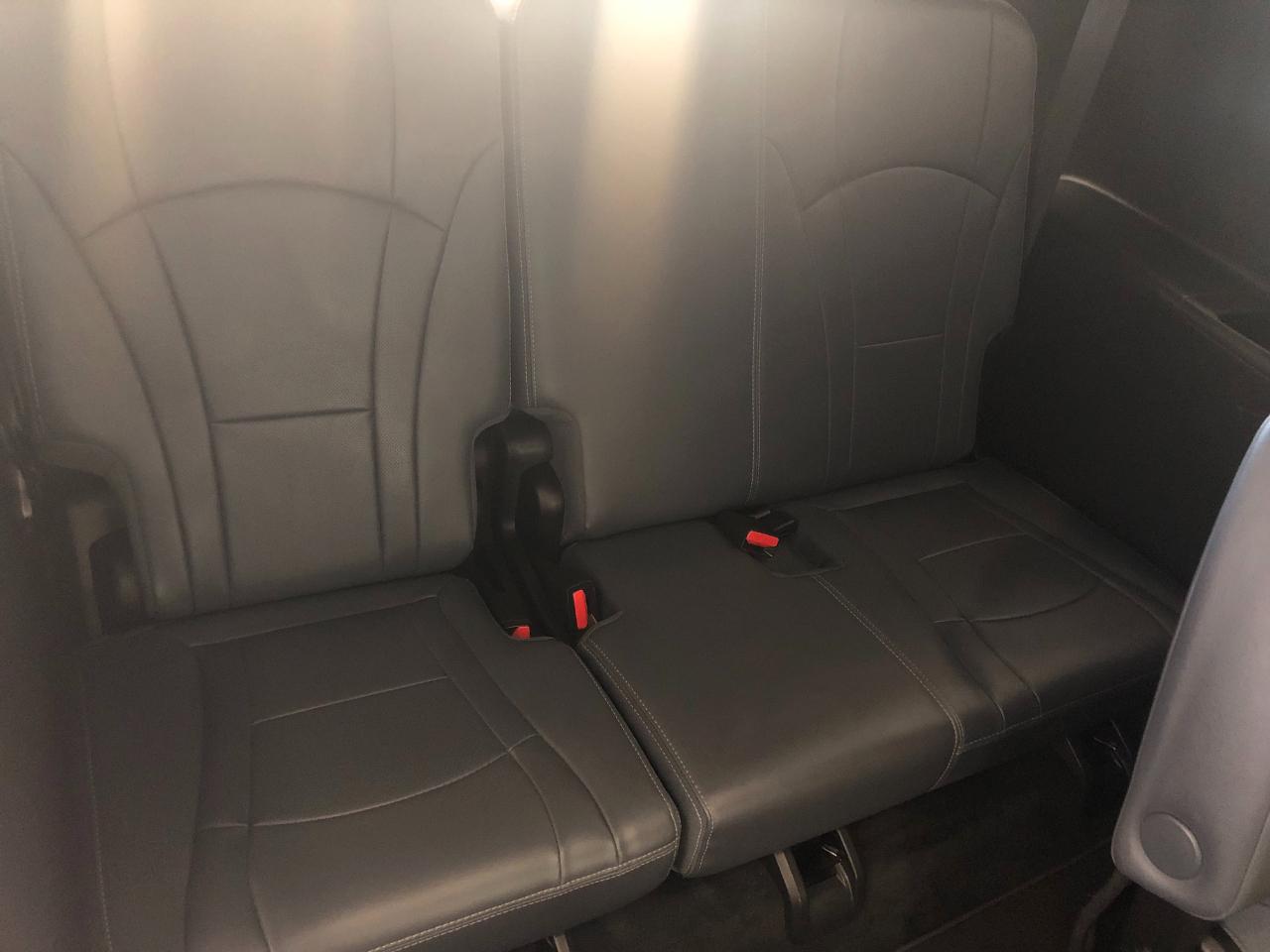 Buick Enclave AWD 4dr Essence 2023